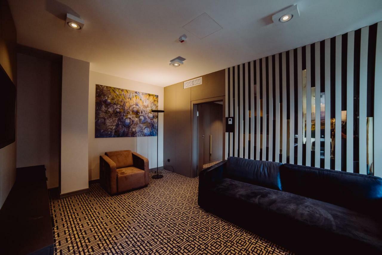 Hotel Evva Tarnobrzeg Exterior photo